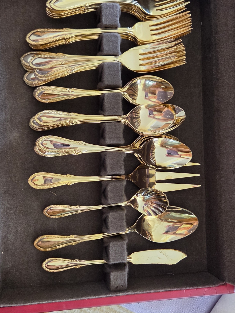Farberware Gold-Tone Ornate Flatware Set - Polished Gold Finish Breeze Gold RARE